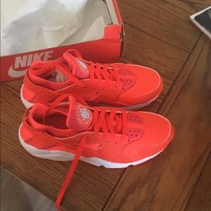 Brand NEW Bright Red Huaraches